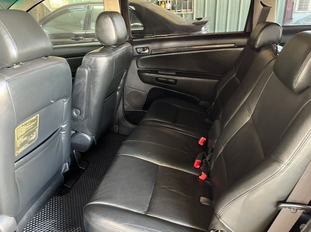 TOYOTA豐田 WISH  第6張相片