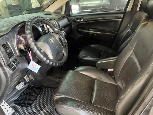 TOYOTA豐田 WISH  第7張相片