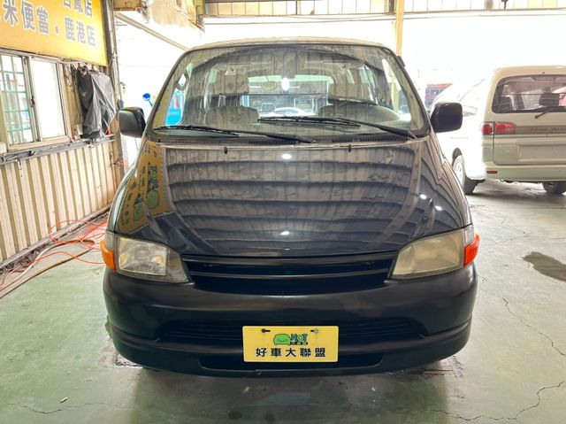 TOYOTA豐田 HIACE  第3張相片