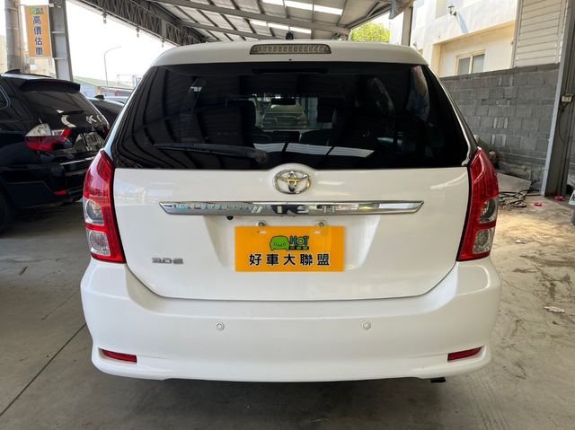 TOYOTA豐田 WISH  第3張相片