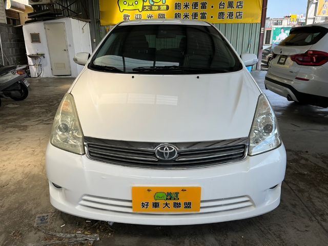 TOYOTA豐田 WISH  第4張相片