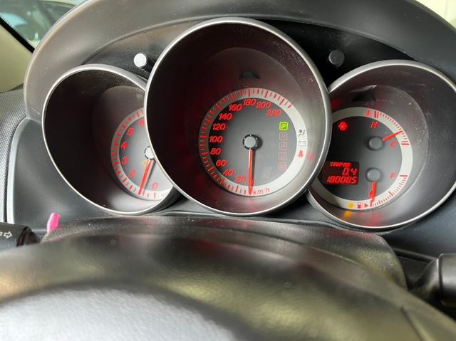 MAZDA馬自達 MAZDA 3  第8張相片