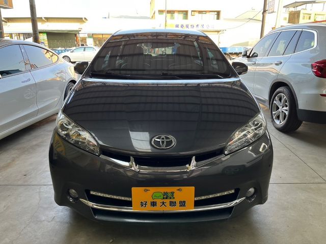 TOYOTA豐田 WISH  第3張相片