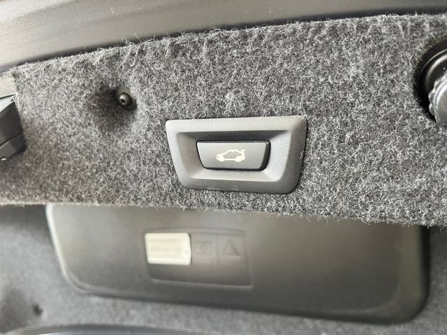 BMW寶馬 520I  第2張相片
