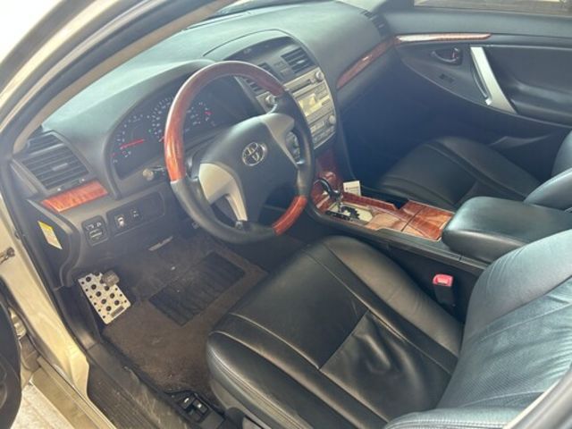 TOYOTA豐田 CAMRY  第3張相片