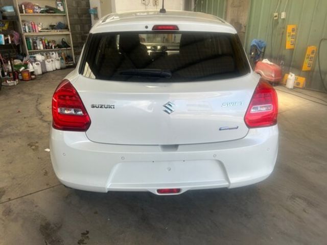 SUZUKI鈴木 SWIFT  第4張相片