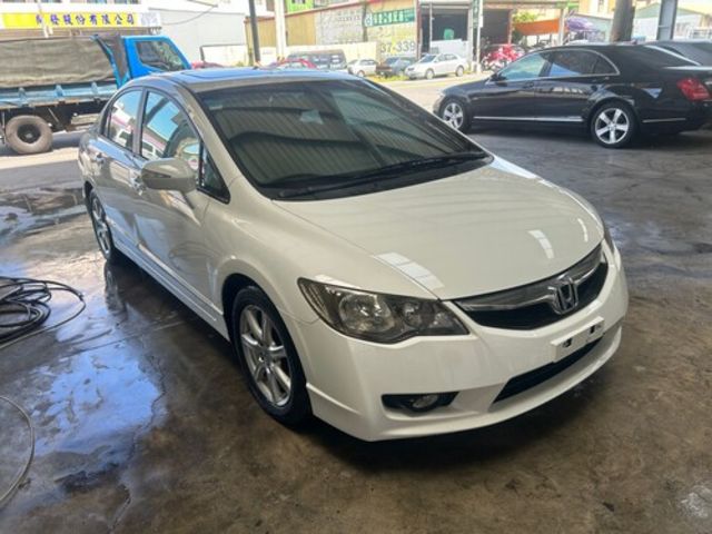 HONDA本田 CIVIC  第2張相片