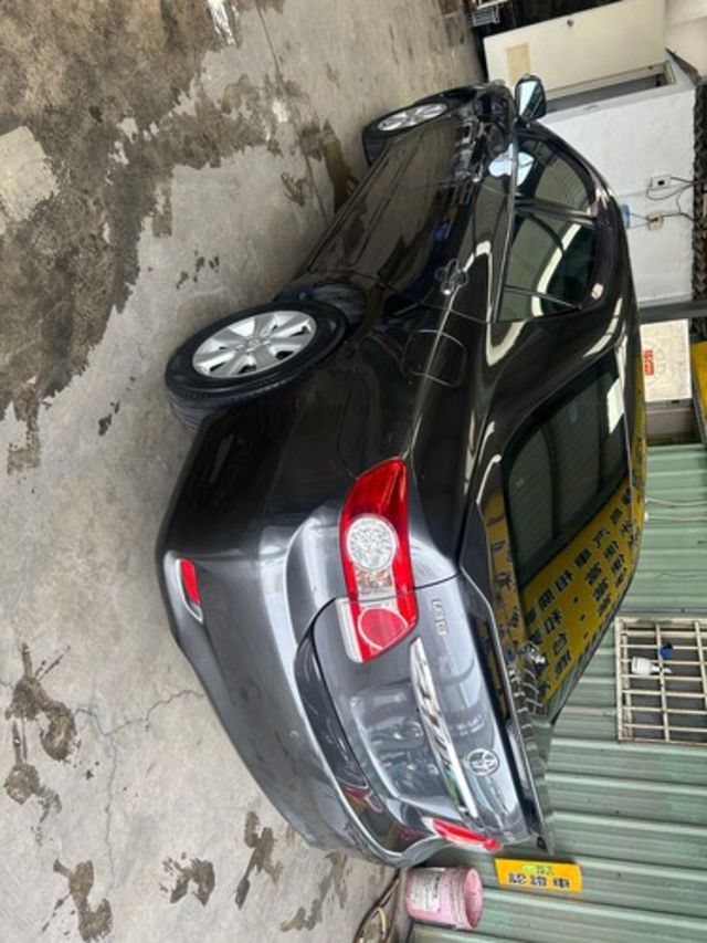 TOYOTA豐田 ALTIS  第3張相片