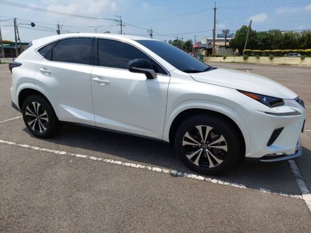 LEXUS凌志 NX200  第4張相片
