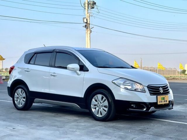 SUZUKI鈴木 SX4  第3張相片