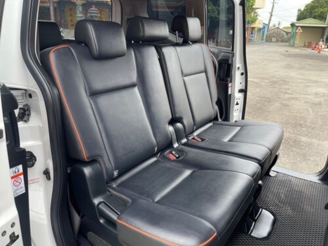 TOYOTA豐田 SIENTA  第12張相片