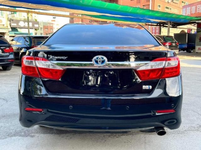 TOYOTA豐田 CAMRY  第4張相片