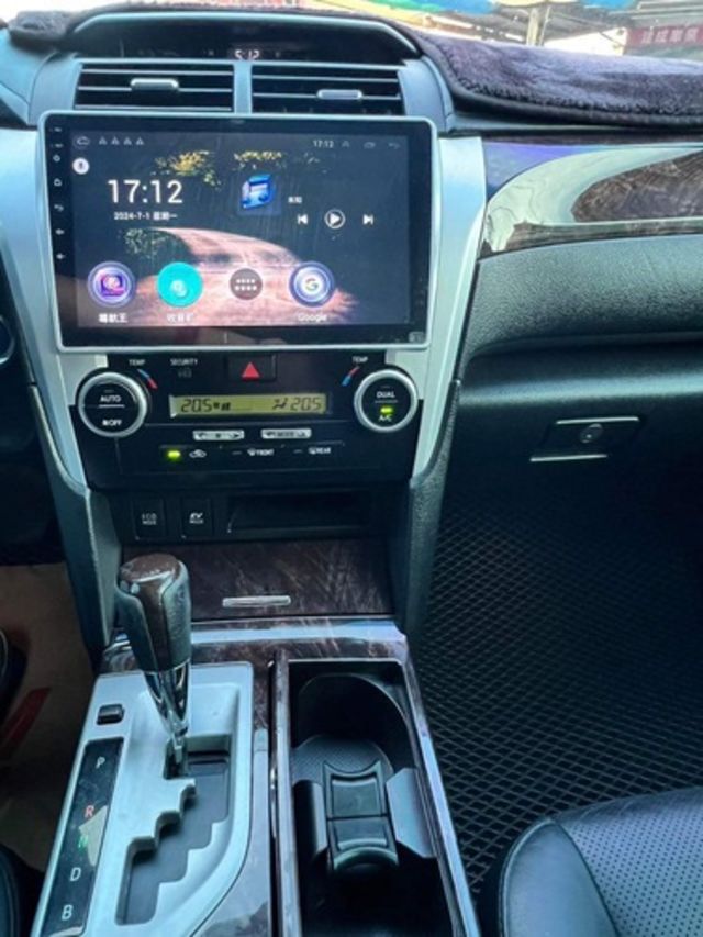TOYOTA豐田 CAMRY  第9張相片