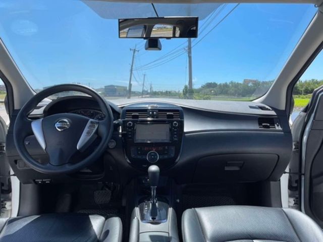NISSAN日產 TIIDA  第4張相片