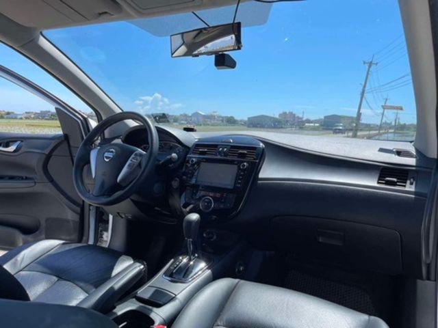 NISSAN日產 TIIDA  第6張相片