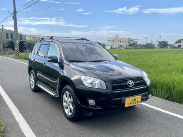 TOYOTA豐田 RAV4  第5張相片