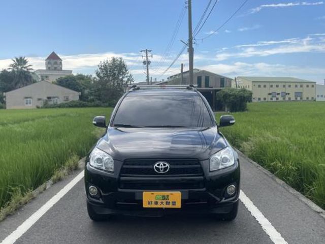 TOYOTA豐田 RAV4  第7張相片