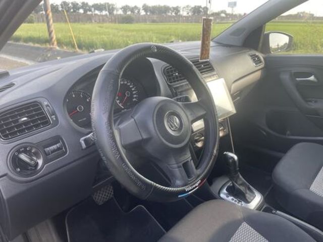 VOLKSWAGEN福斯 POLO  第4張相片