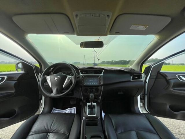 NISSAN日產 SENTRA  第8張相片