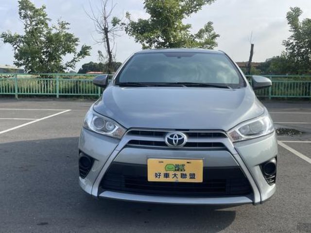 TOYOTA豐田 YARIS  第2張相片