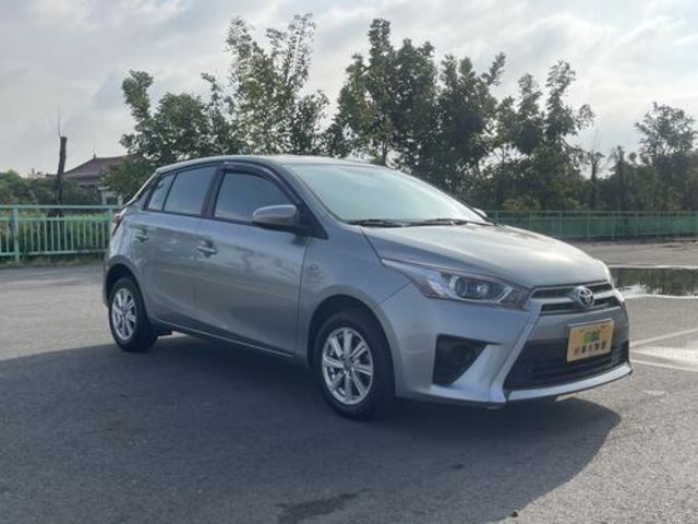 TOYOTA豐田 YARIS  第3張相片