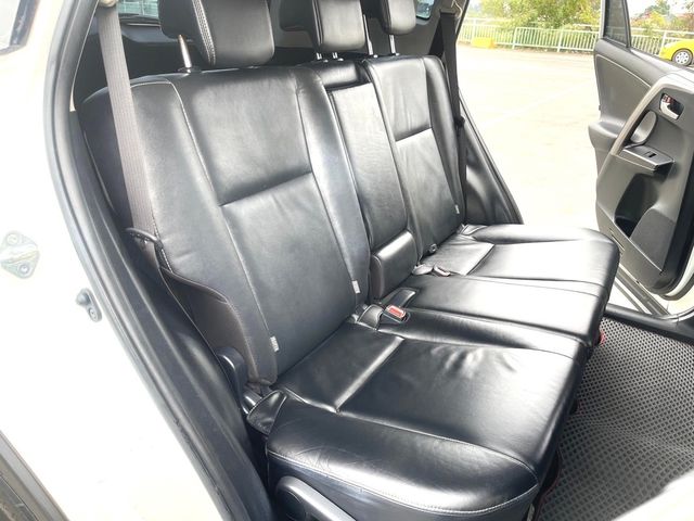 TOYOTA豐田 RAV4  第13張相片