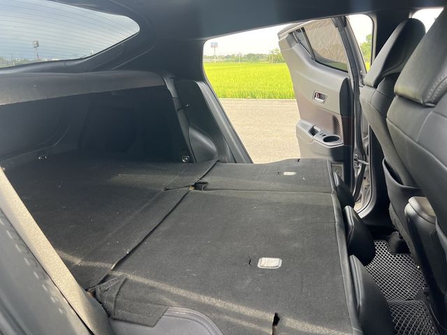TOYOTA豐田 C-HR  第16張相片