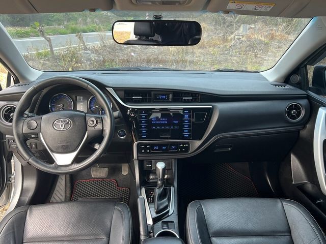 TOYOTA豐田 ALTIS  第5張相片