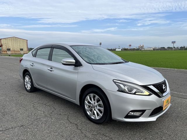 NISSAN日產 SENTRA  第3張相片