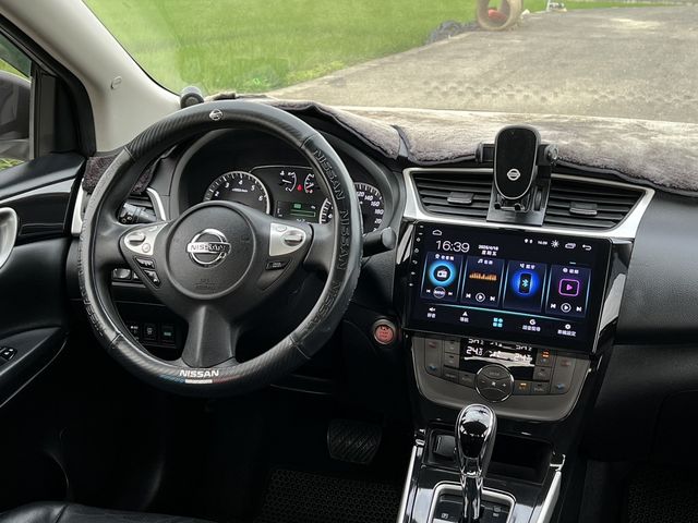 NISSAN日產 SENTRA  第6張相片