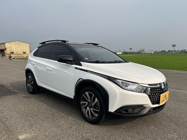 LUXGEN納智捷 U5  第3張相片
