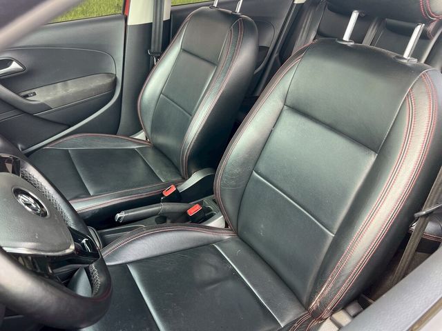 VOLKSWAGEN福斯 POLO  第9張相片