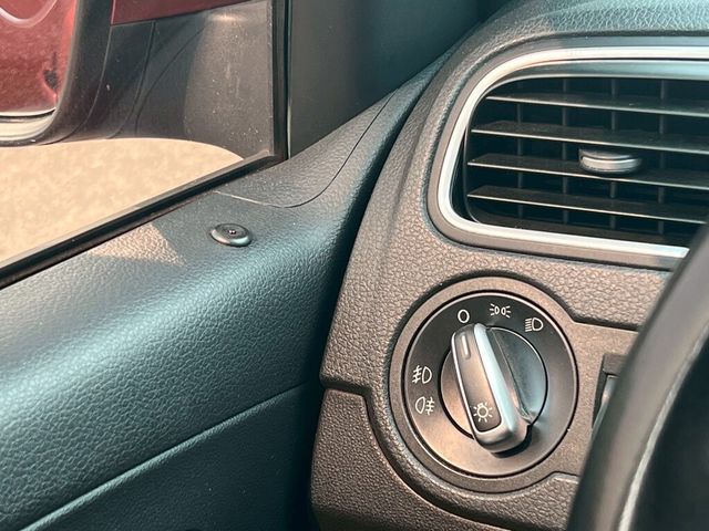 VOLKSWAGEN福斯 POLO  第11張相片
