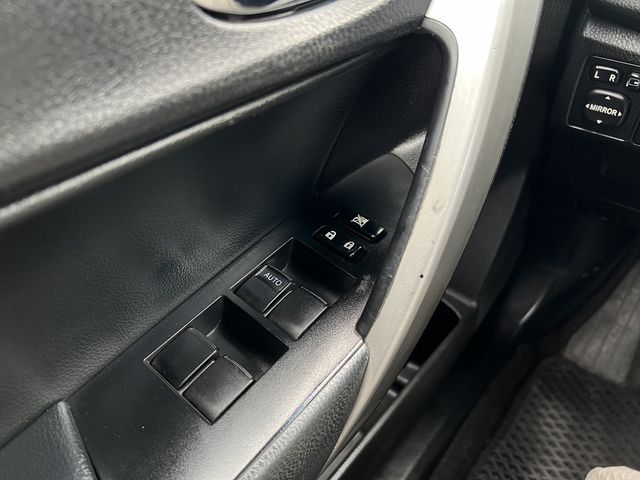 TOYOTA豐田 ALTIS  第10張相片