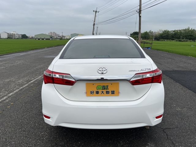 TOYOTA豐田 ALTIS  第17張相片
