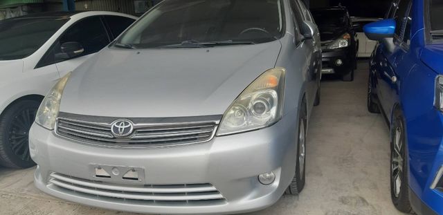 TOYOTA豐田 WISH  第1張相片