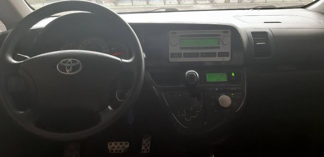 TOYOTA豐田 WISH  第15張相片