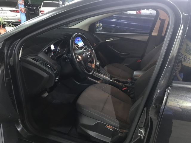 FORD福特 FOCUS  第9張相片