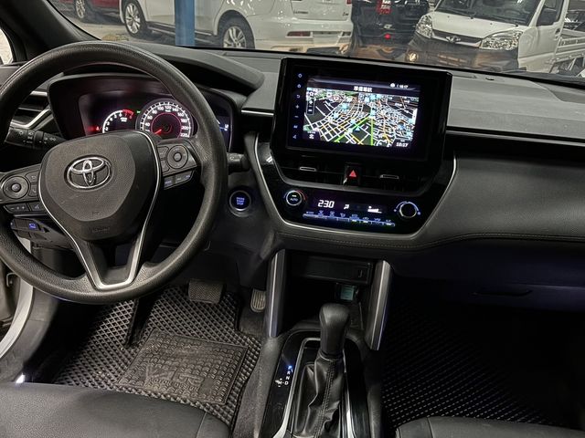 TOYOTA豐田 COROLLA CROSS  第8張相片