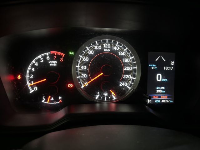 TOYOTA豐田 COROLLA CROSS  第9張相片
