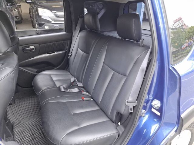 NISSAN日產 LIVINA  第11張相片