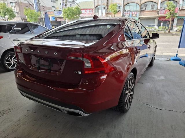 VOLVO富豪 S60  第5張相片