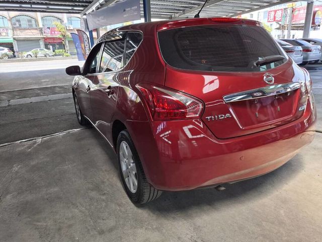 NISSAN日產 TIIDA  第5張相片