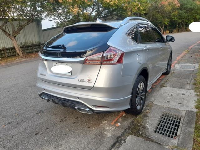 LUXGEN納智捷 U6 TURBO  第2張相片