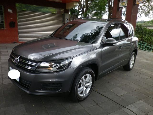 VOLKSWAGEN福斯 TIGUAN  第1張相片