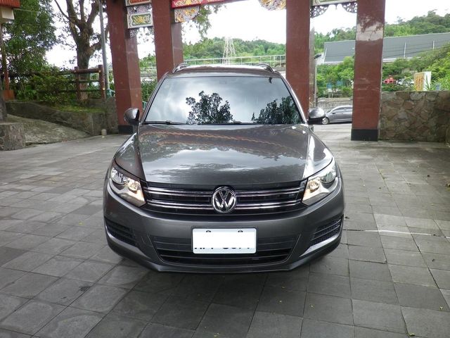 VOLKSWAGEN福斯 TIGUAN  第3張相片