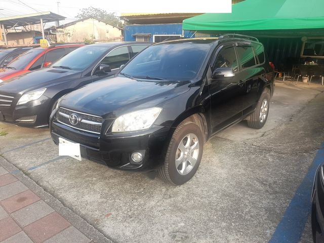TOYOTA豐田 RAV4  第1張相片