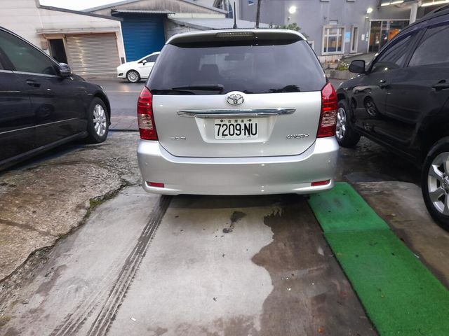 TOYOTA豐田 WISH  第7張相片