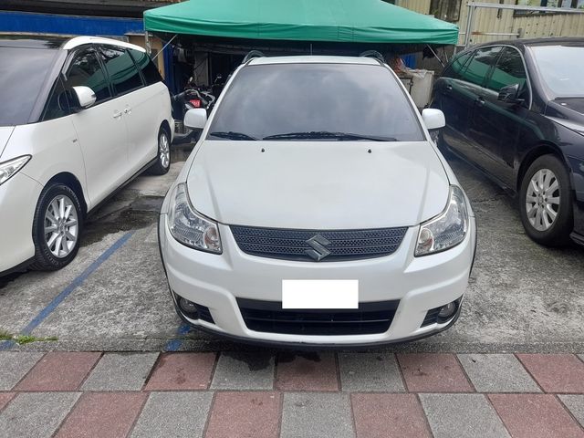 SUZUKI鈴木 SX4  第3張相片
