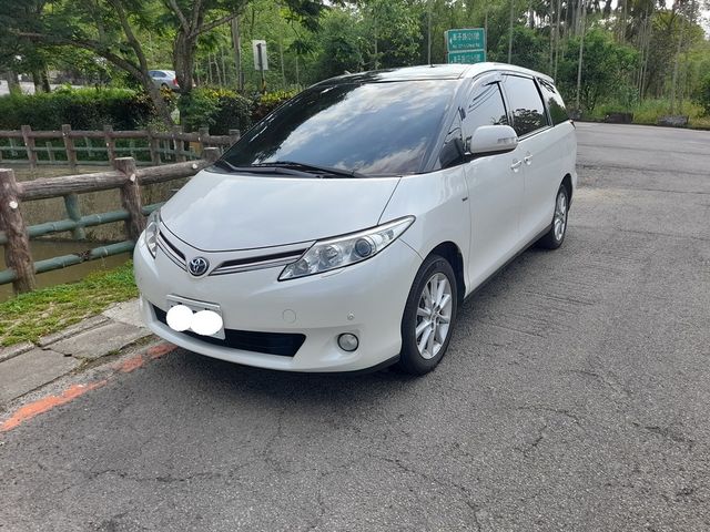 TOYOTA豐田 PREVIA  第1張相片